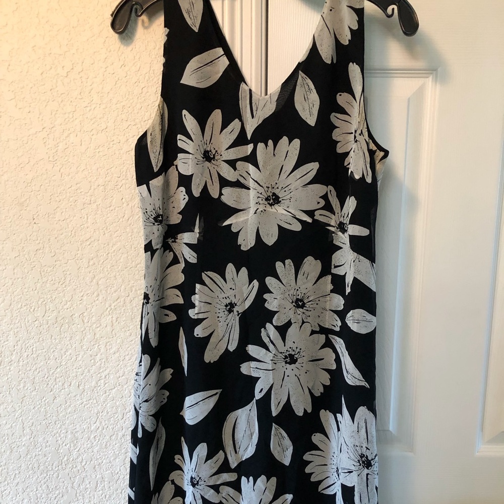 Black Floral Silk V-Neck Women's Dress